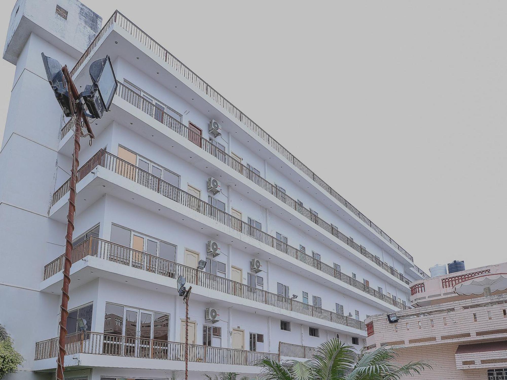 Spot On Nanki Palace Ajmer Eksteriør billede